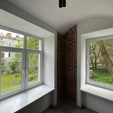 котляревського з садом Apartment *