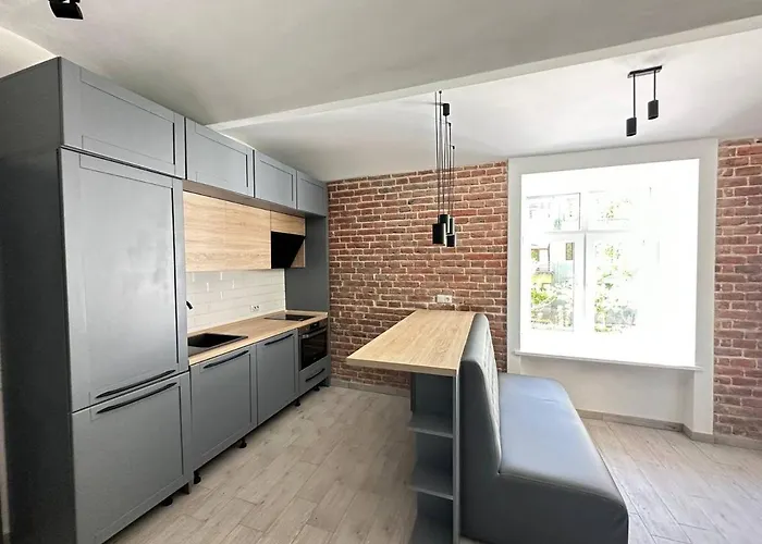 котляревського з садом Leópolis